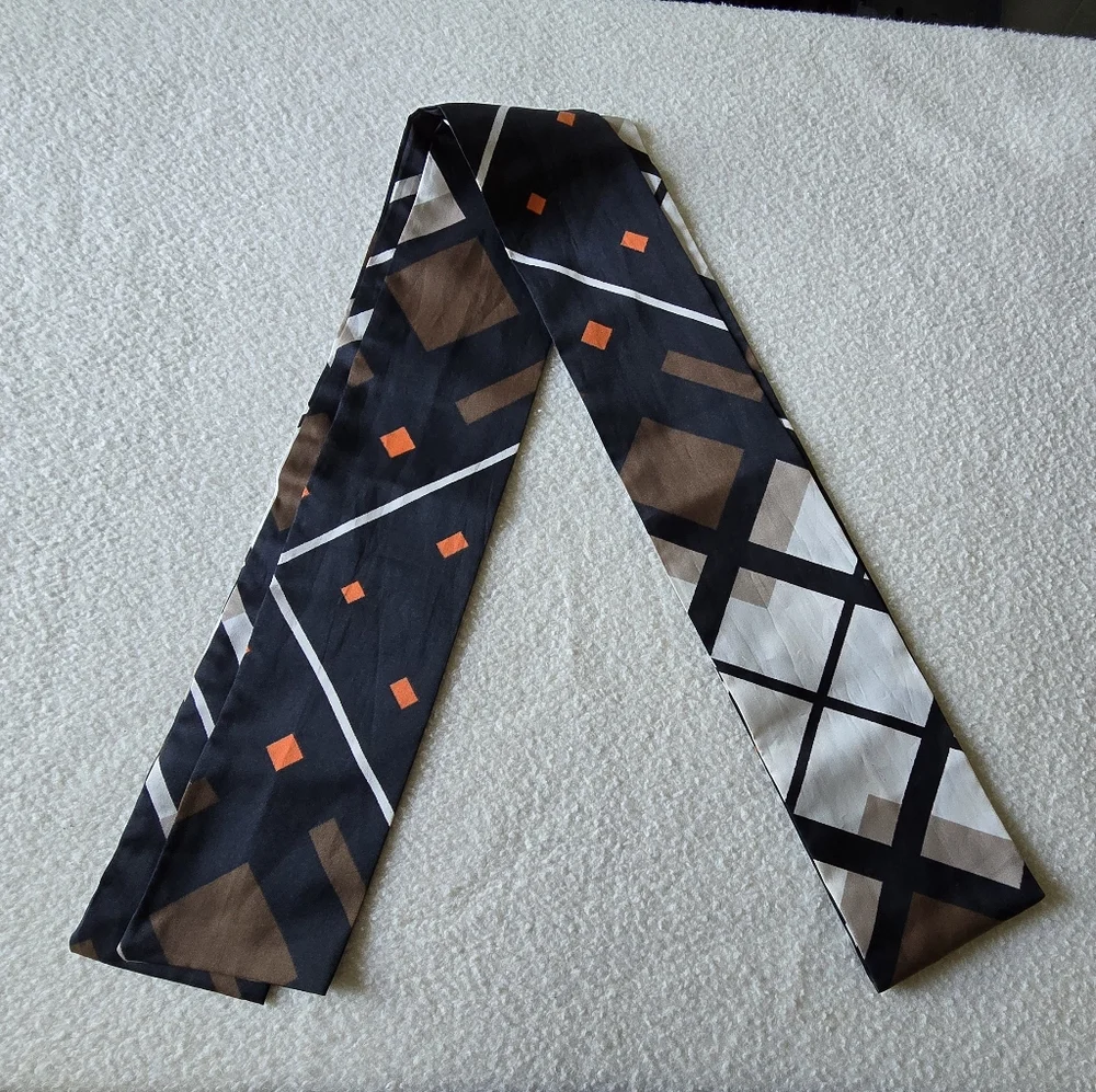 Geometric Scarf Wrap